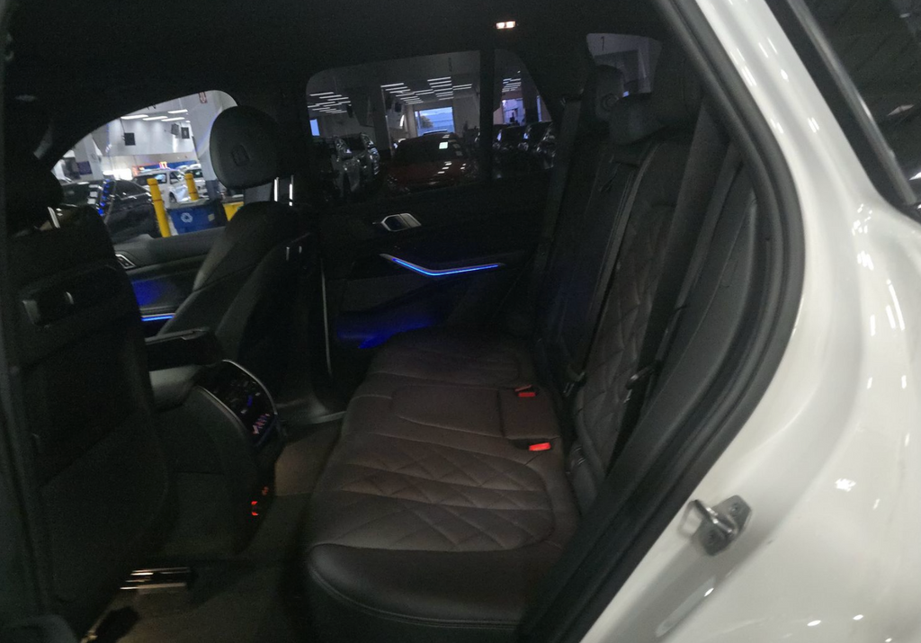 2024 BMW X5 sDrive40i M Sport