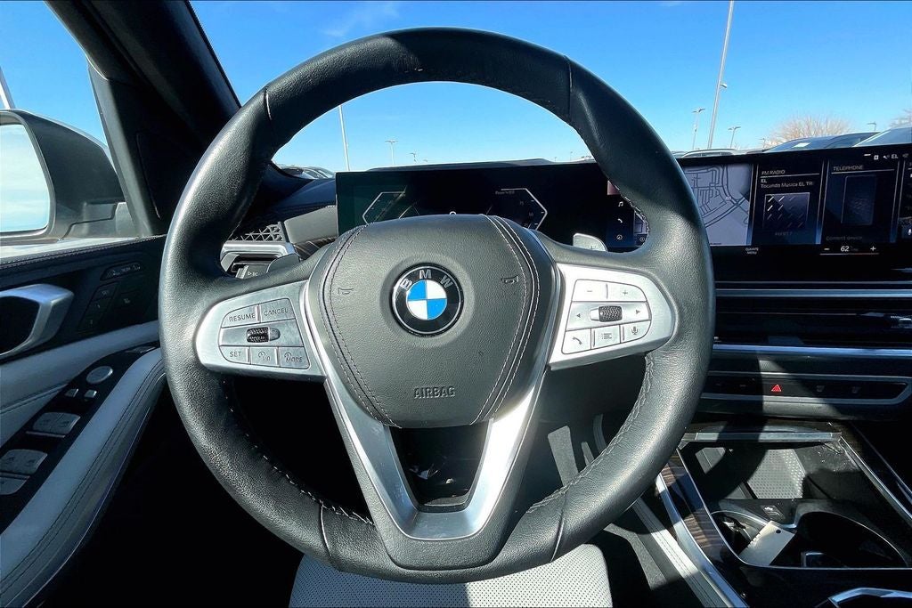 2023 BMW X7 xDrive40i