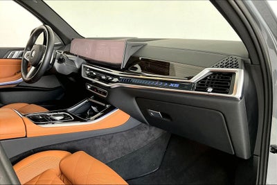 2025 BMW X5 xDrive40i M Sport