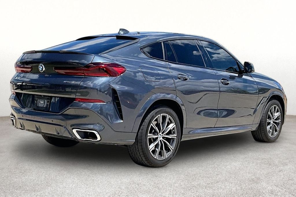 2022 BMW X6 xDrive40i M Sport