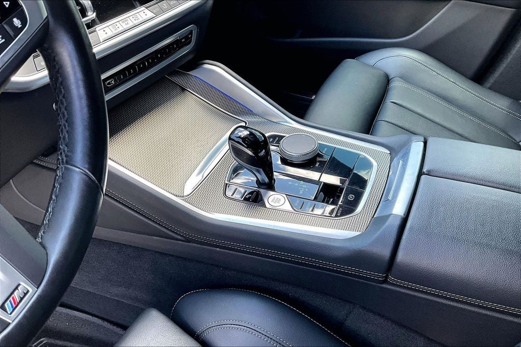 2022 BMW X6 xDrive40i M Sport