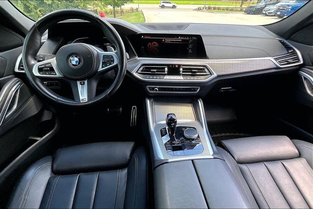 2022 BMW X6 xDrive40i M Sport