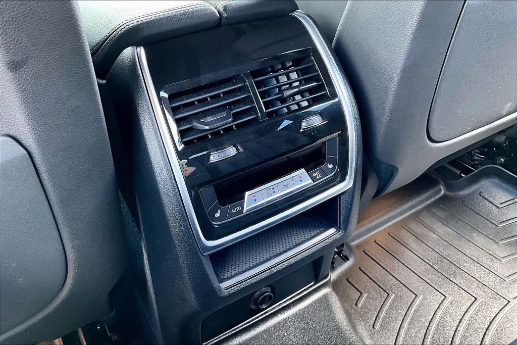 2022 BMW X6 xDrive40i M Sport
