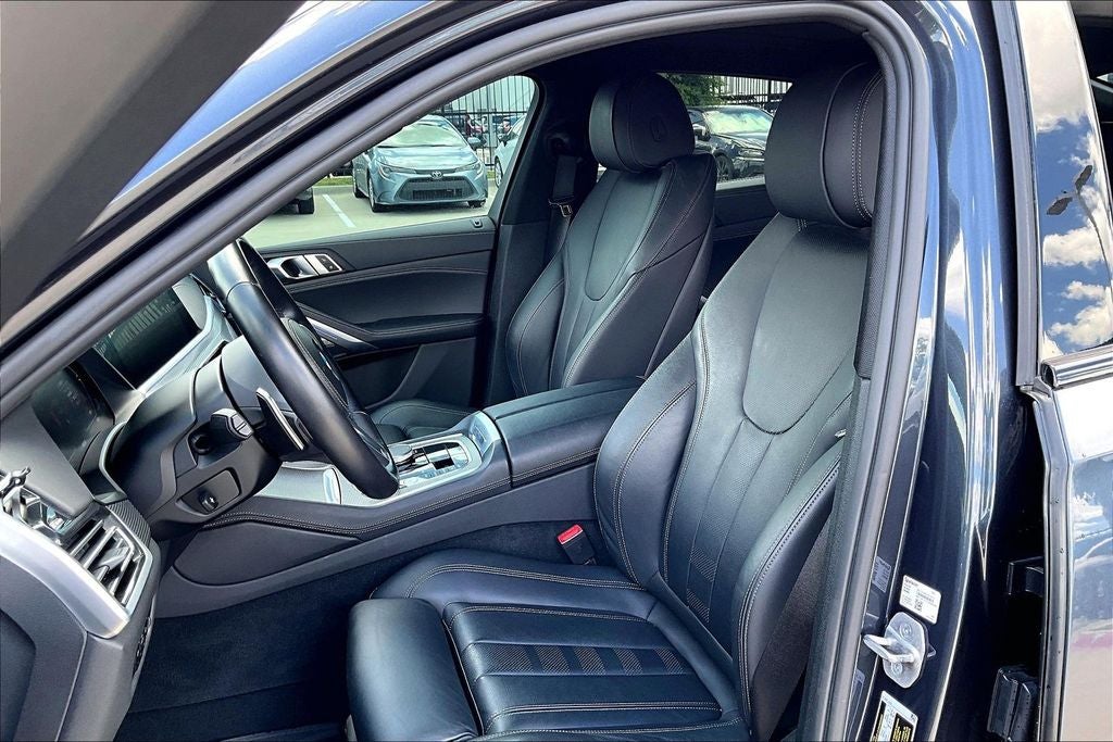 2022 BMW X6 xDrive40i M Sport