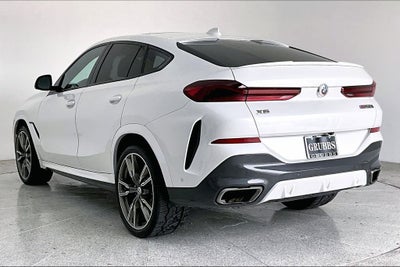 2022 BMW X6 M50i
