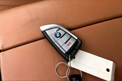2021 BMW X5 M50i