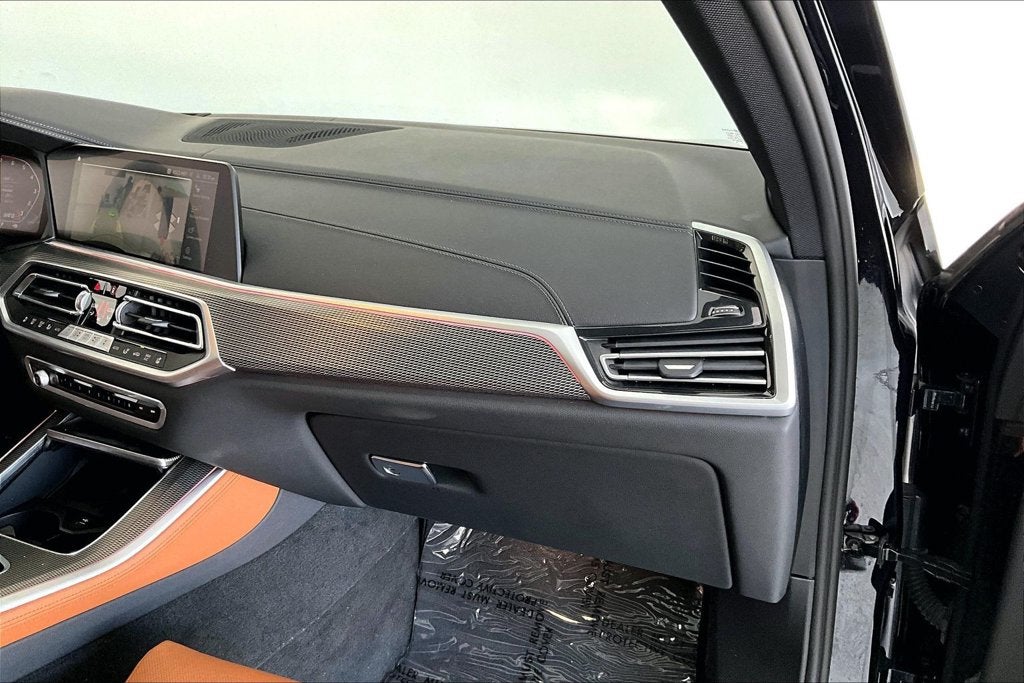 2021 BMW X5 M50i