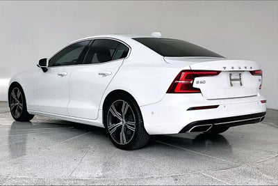 2022 Volvo S60 B5 Inscription