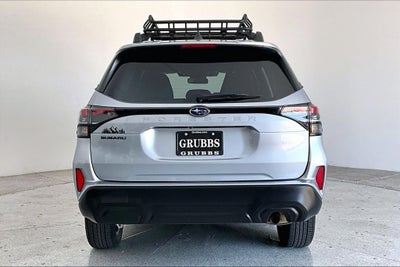 2025 Subaru Forester Premium