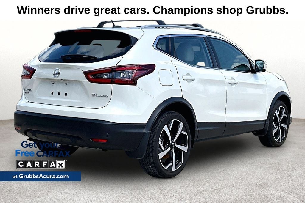 2022 Nissan Rogue Sport SL