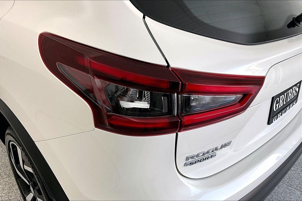 2022 Nissan Rogue Sport SL
