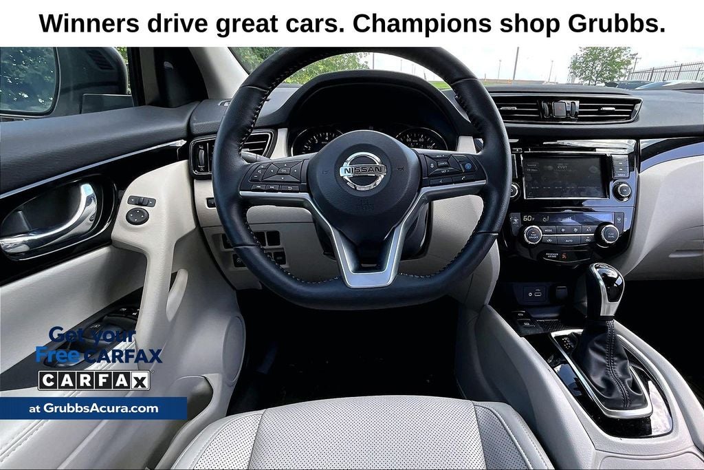 2022 Nissan Rogue Sport SL