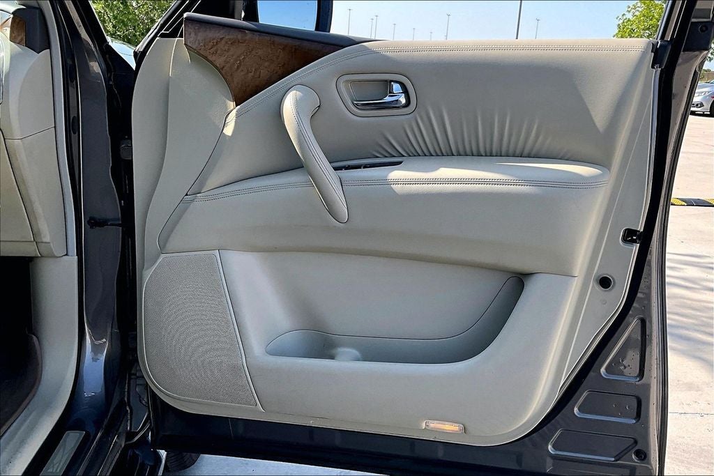 2014 INFINITI QX80 Base