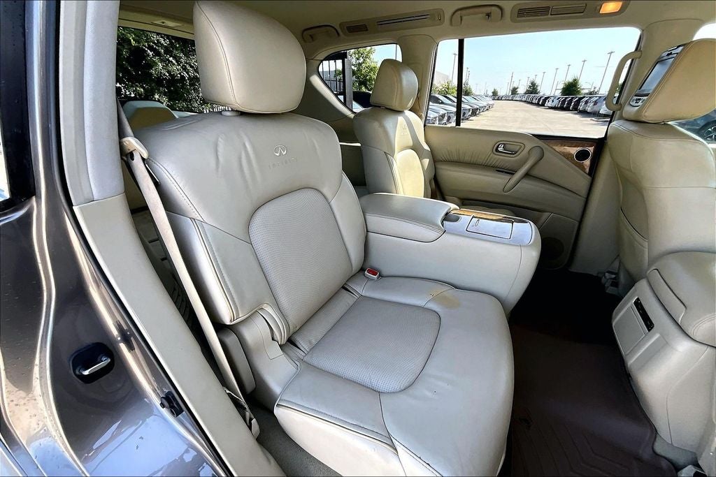 2014 INFINITI QX80 Base