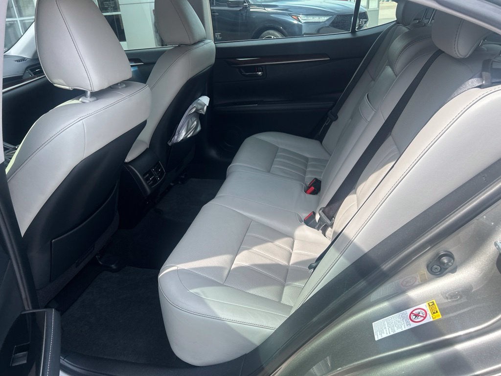 2017 Lexus ES 350