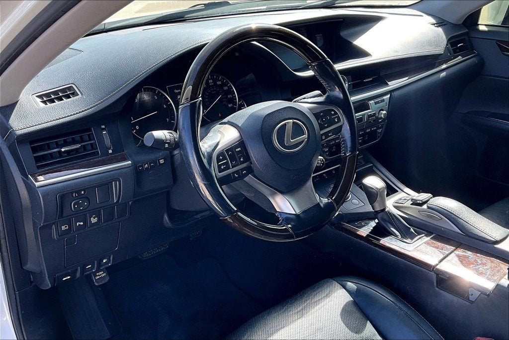 2016 Lexus ES 350