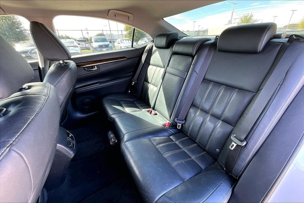 2016 Lexus ES 350