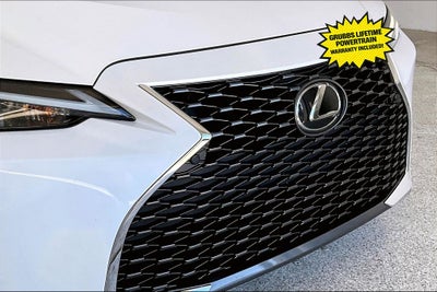 2023 Lexus IS 300