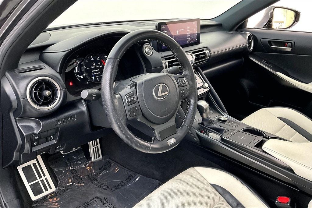 2022 Lexus IS 350 F SPORT