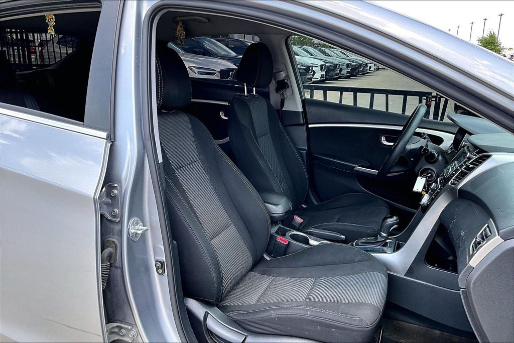 2014 Hyundai Elantra GT Base