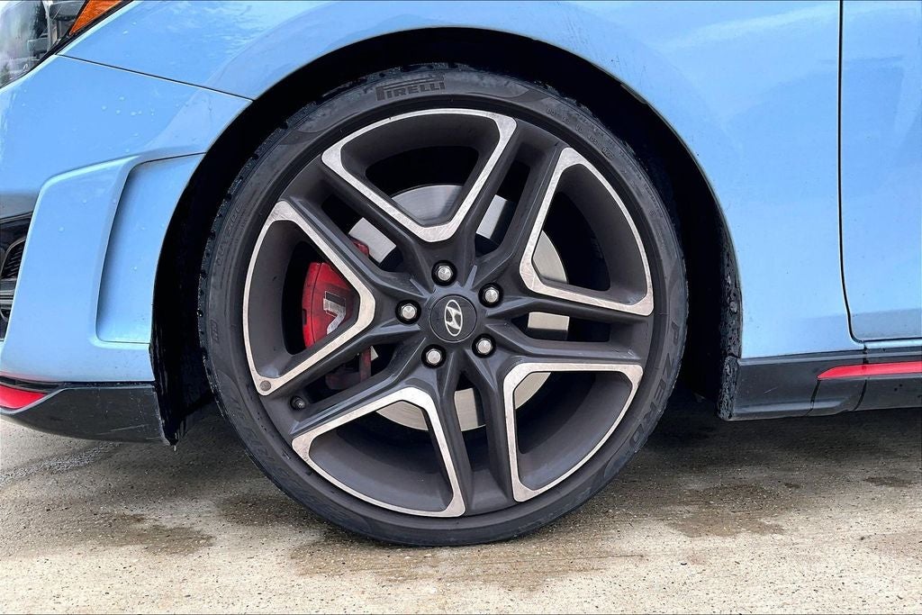 2022 Hyundai Veloster N Base