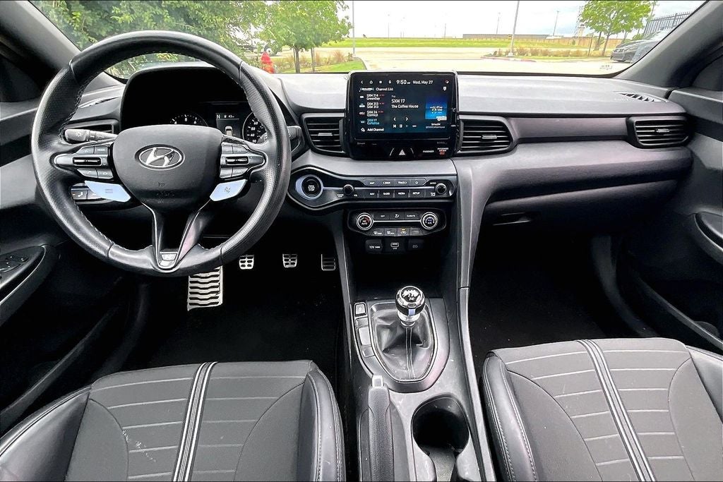 2022 Hyundai Veloster N Base