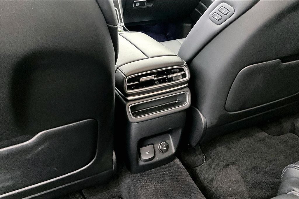 2025 Genesis GV80 2.5T