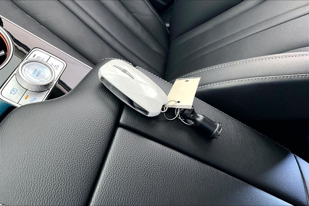 2025 Genesis GV80 2.5T