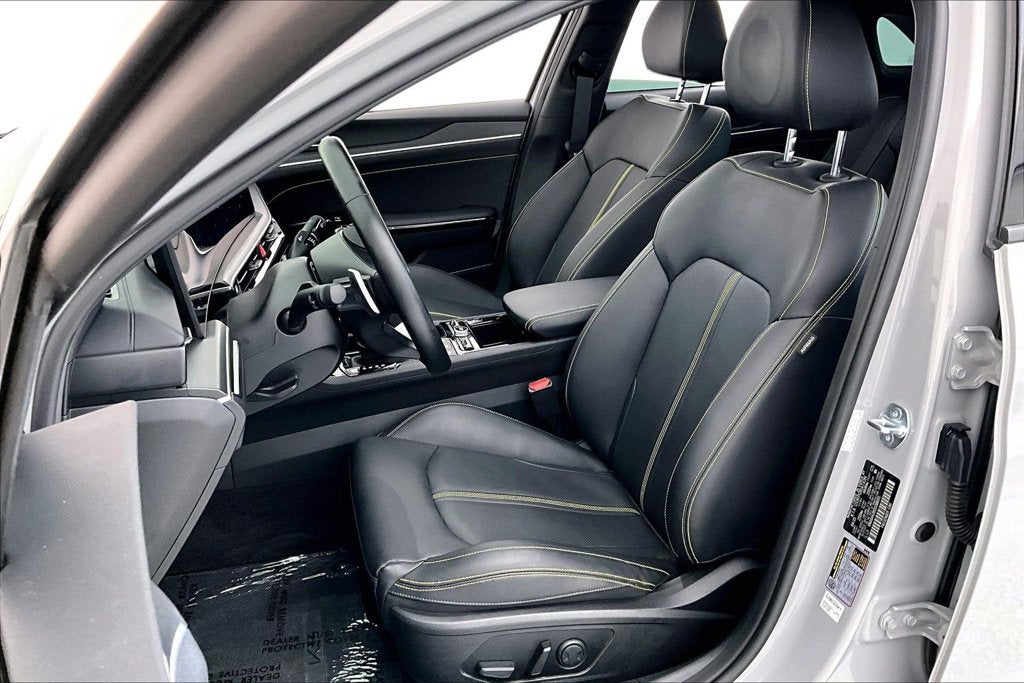 2025 Kia K5 GT