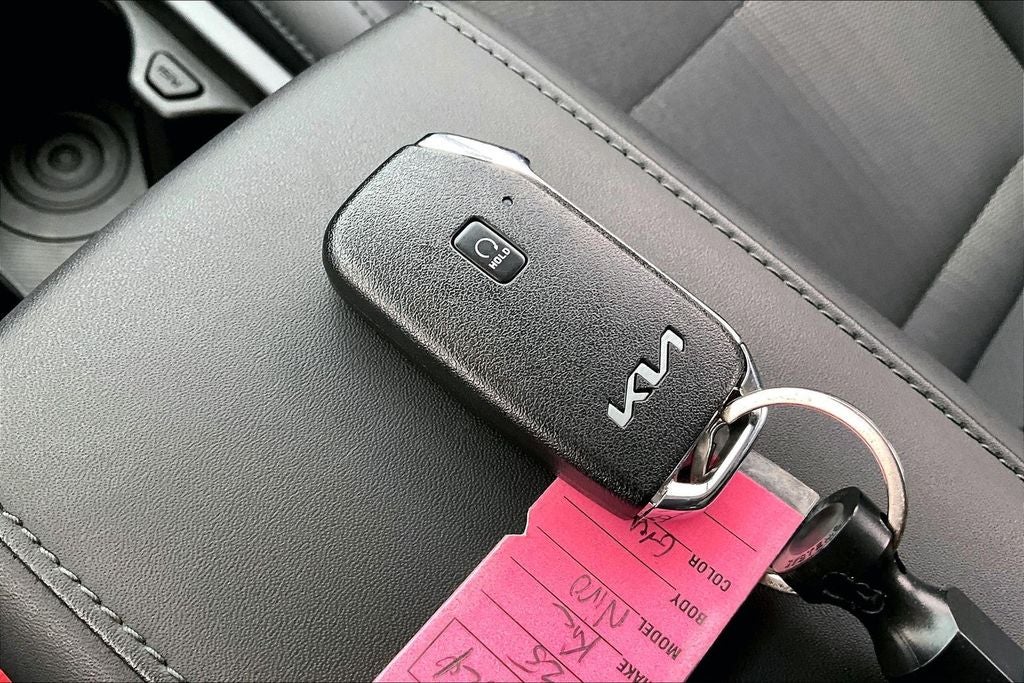 2025 Kia Niro EV Wind