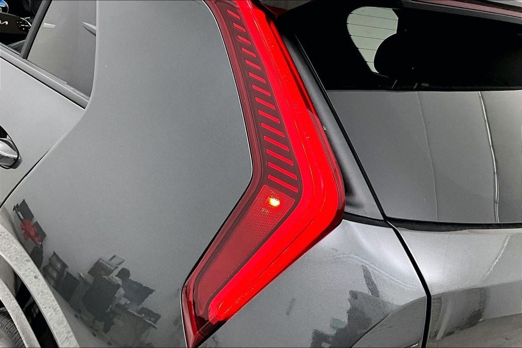 2025 Kia Niro EV Wind