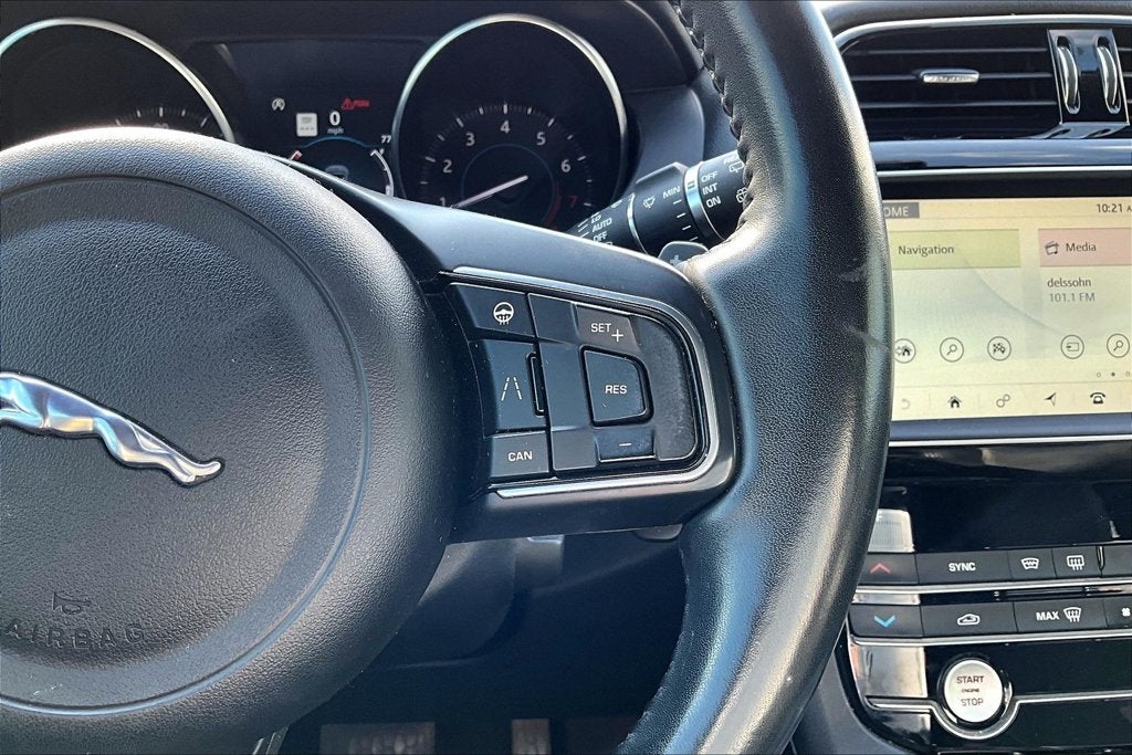 2020 Jaguar F-PACE 25t Premium
