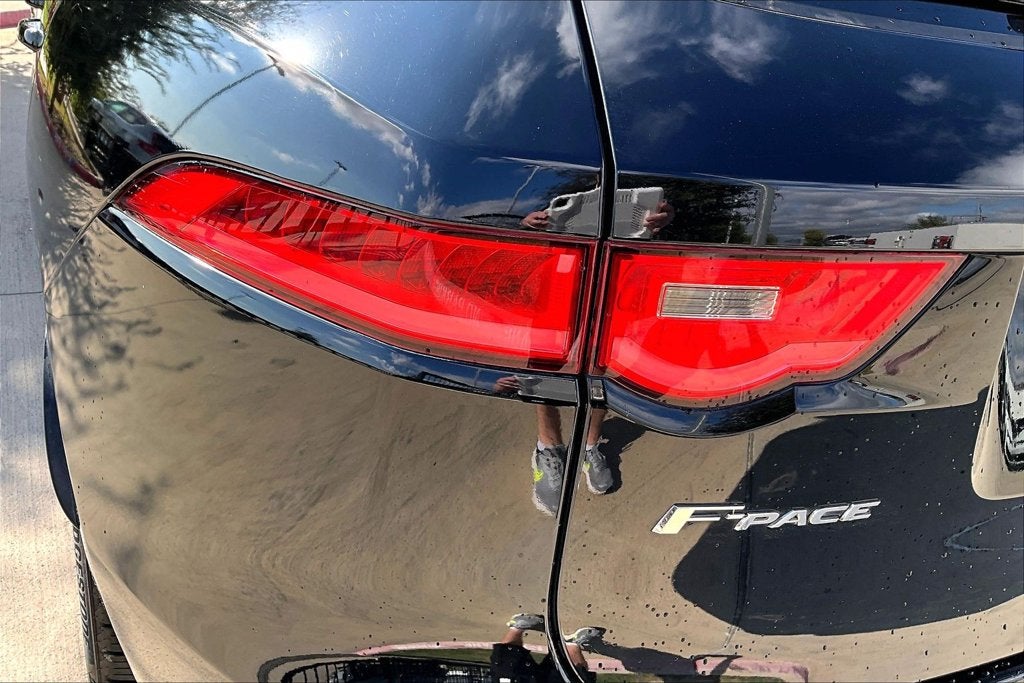 2020 Jaguar F-PACE 25t Premium