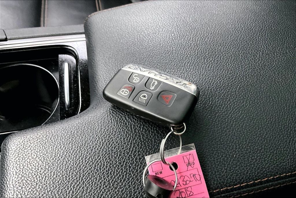 2018 Jaguar F-PACE 25t Prestige