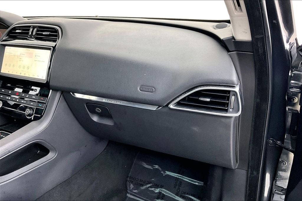 2018 Jaguar F-PACE 25t Prestige