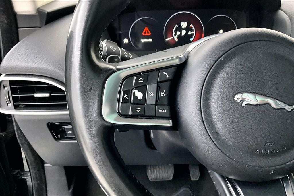 2018 Jaguar F-PACE 25t Prestige