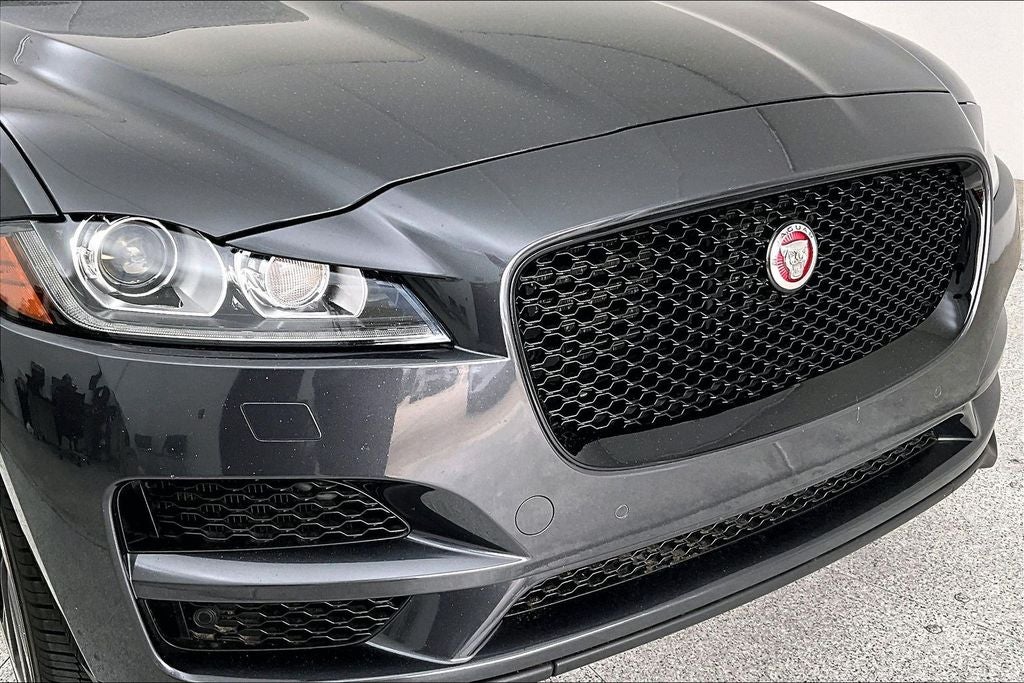 2018 Jaguar F-PACE 25t Prestige