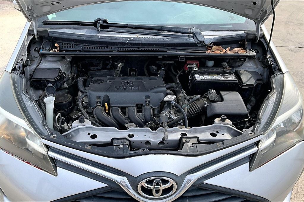 2016 Toyota Yaris L