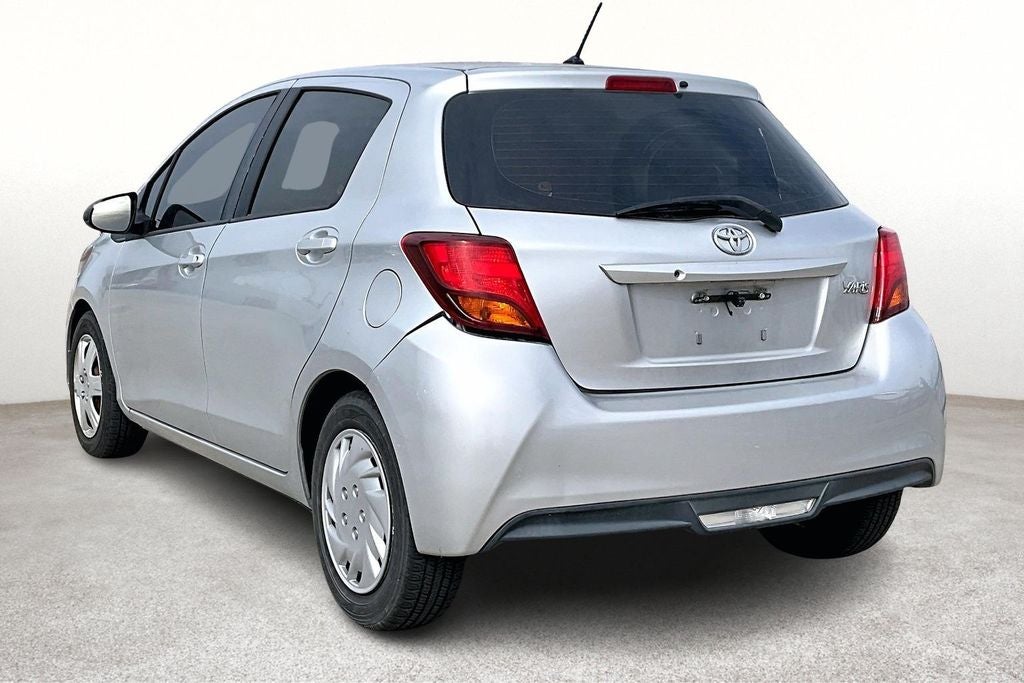 2016 Toyota Yaris L