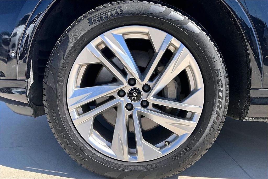 2021 Audi Q7 45 Premium quattro