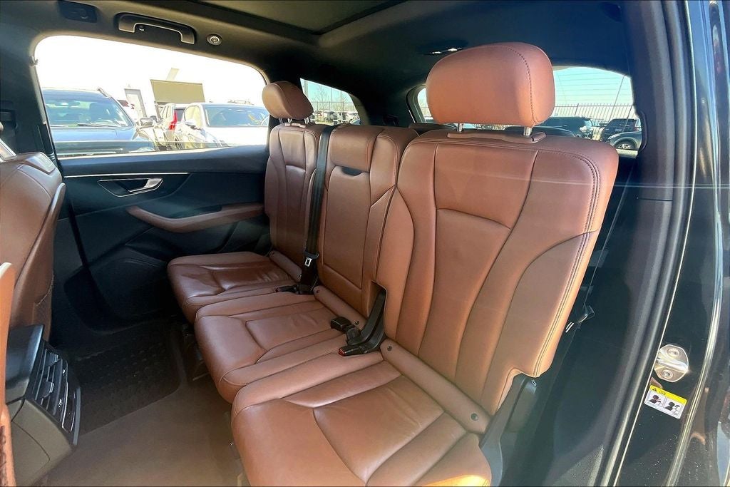 2021 Audi Q7 45 Premium quattro