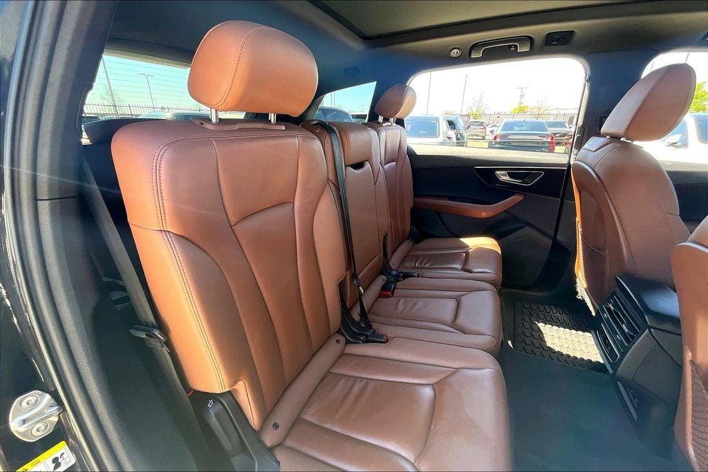 2021 Audi Q7 45 Premium quattro