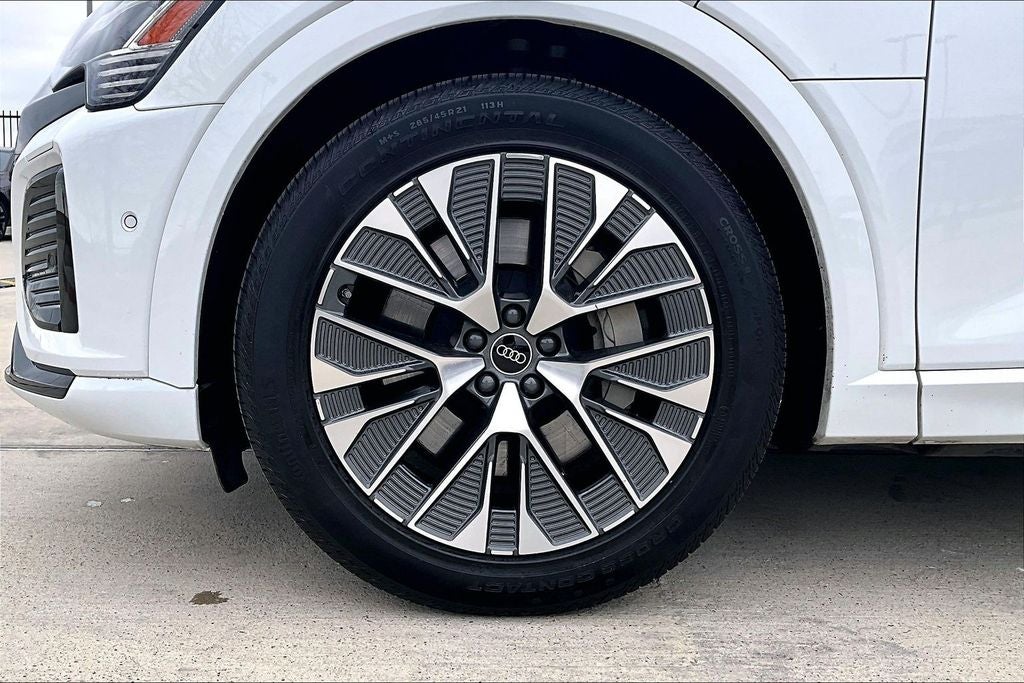 2024 Audi Q8 Sportback e-tron Prestige S line quattro