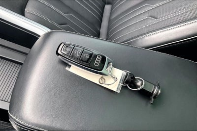 2024 Audi Q8 Sportback e-tron Prestige S line quattro