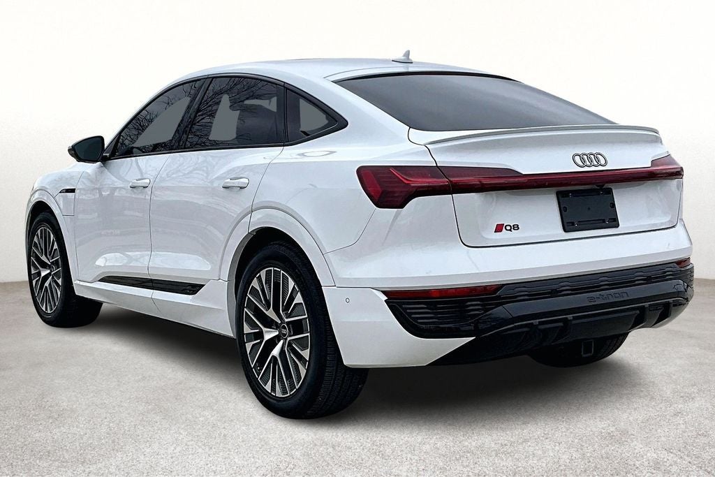 2024 Audi Q8 Sportback e-tron Prestige S line quattro