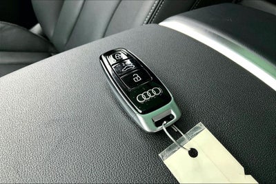 2023 Audi Q8 55 Premium Plus quattro