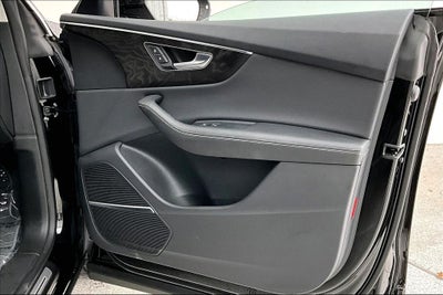 2023 Audi Q8 55 Premium Plus quattro