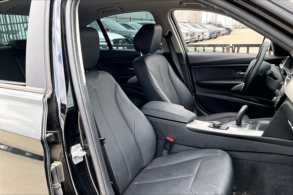 2018 BMW 3 Series 320i