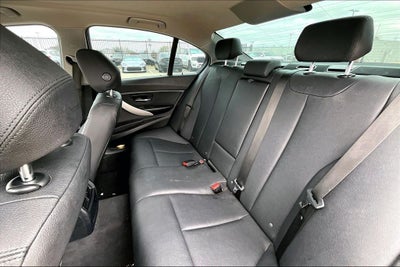 2018 BMW 3 Series 320i