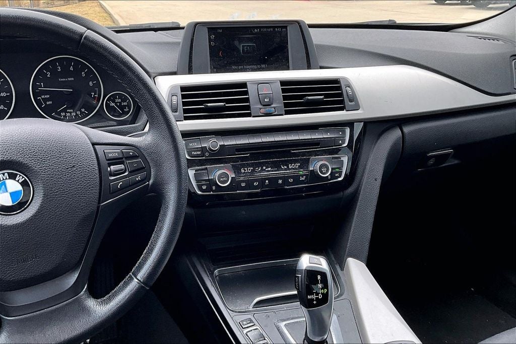 2018 BMW 3 Series 320i